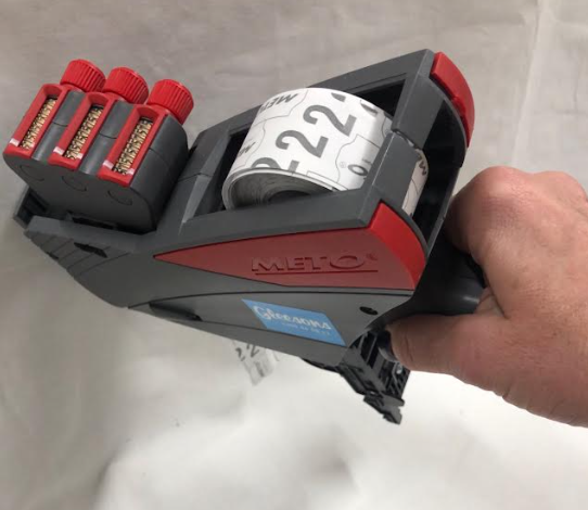 Replacing a label roll in a large METO 1829 & 3329 pricing gun