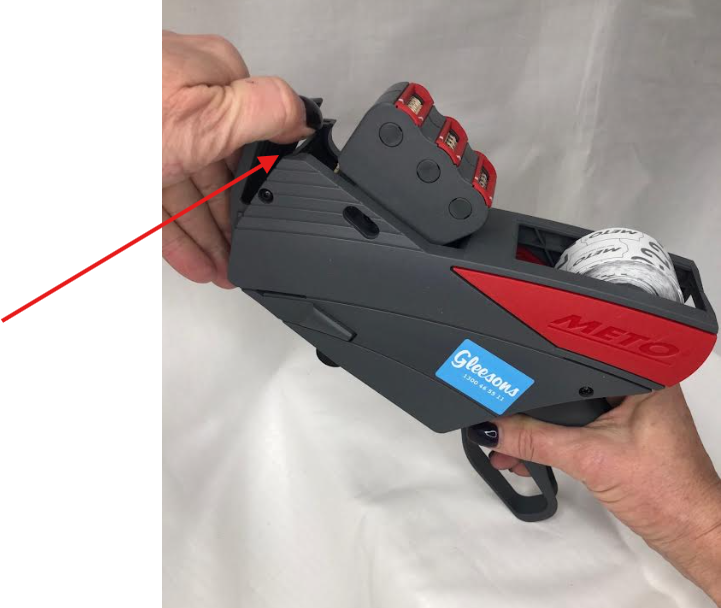 Replacing the Ink Roller in Large METO 1829 & 3329 Pricing Gun